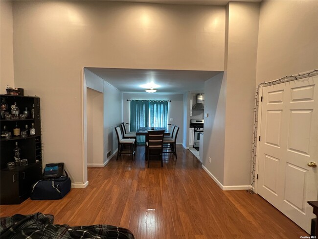 Foto del edificio - 37 Andover Ln