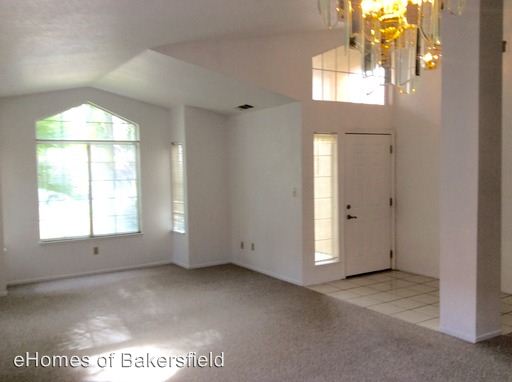 Building Photo - 10316 Walnut Creek Ct