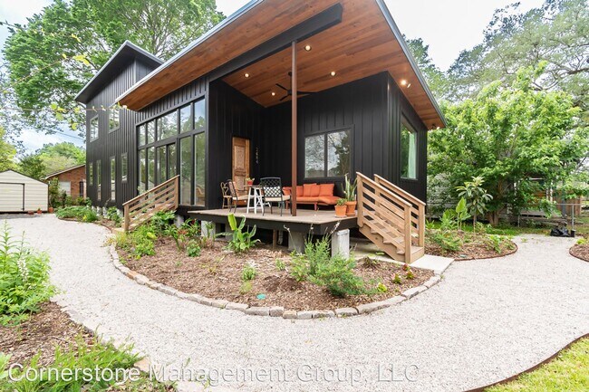 Foto del edificio - 3 br, 2.5 bath House - 2684 Cork Street
