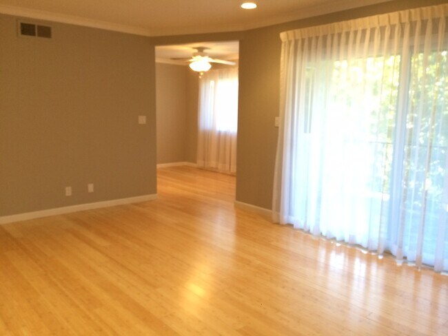 Foto del interior - Noel Oaks Apartments