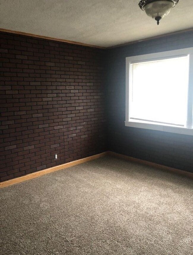 Photo - 2 Bedroom 1 Bath in Westland House