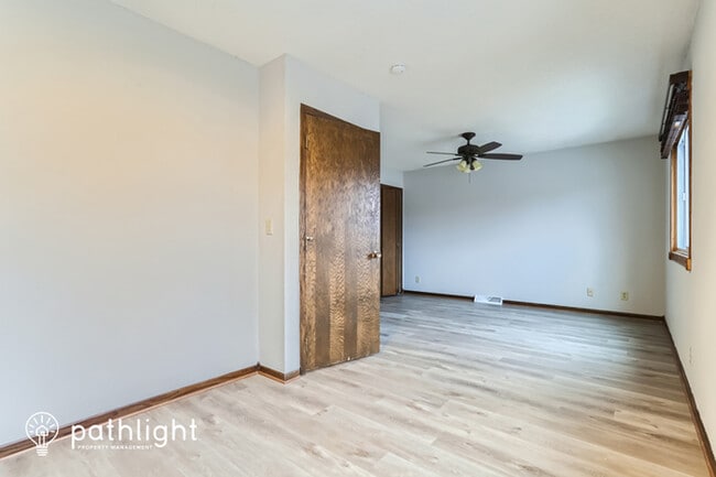 Building Photo - 3848 67Th Street E, Inver Grove Heights, M...
