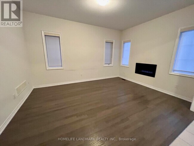 Building Photo - 130 Alamo Heights Dr