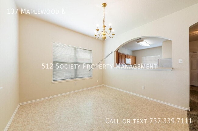 Building Photo - 137 Maplewood N