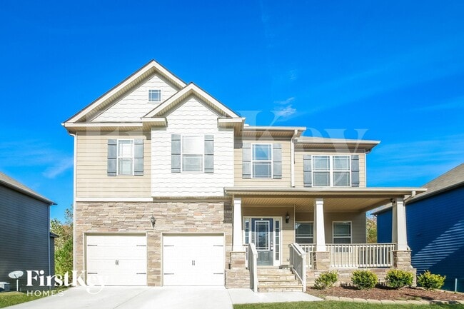 Building Photo - 490 Silver Oak Dr