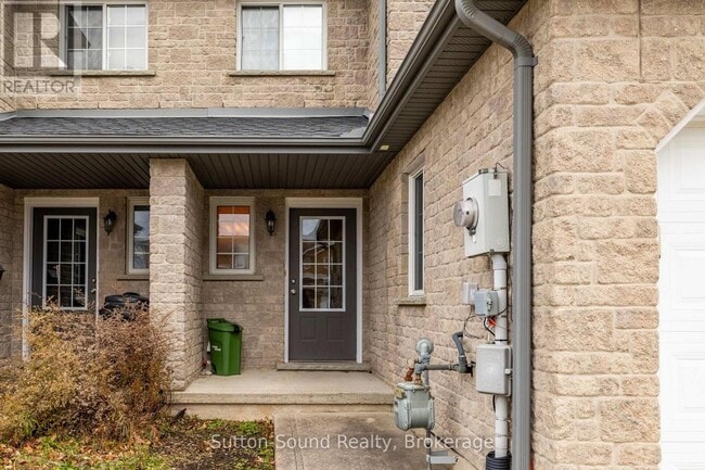 Building Photo - 848 25th Street a E