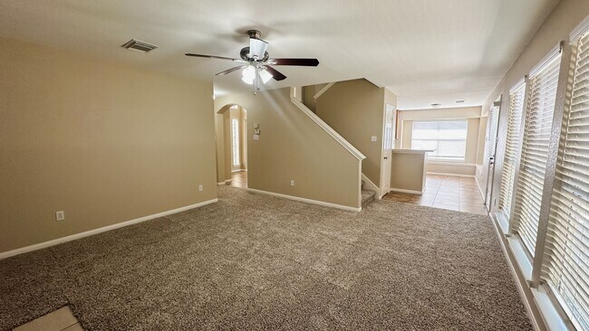 Foto del edificio - Charming 3-Bedroom Home Just Minutes from ...