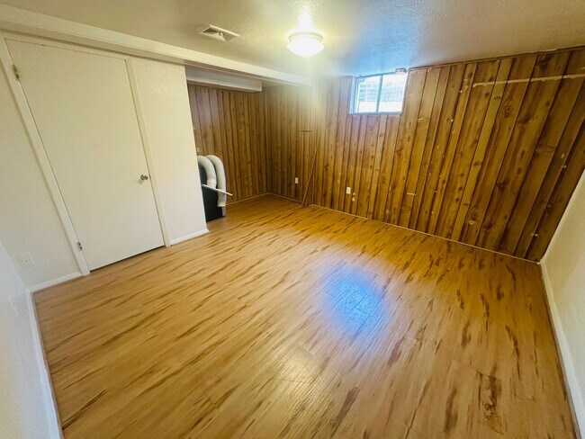 Foto del edificio - 8615 W 54th Pl