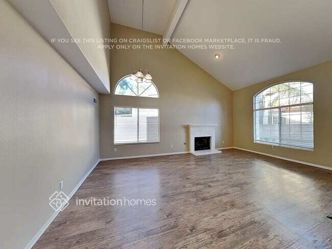 Foto del edificio - 40181 White Leaf Ln