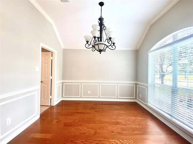 Building Photo - 10402 Black Sands Dr