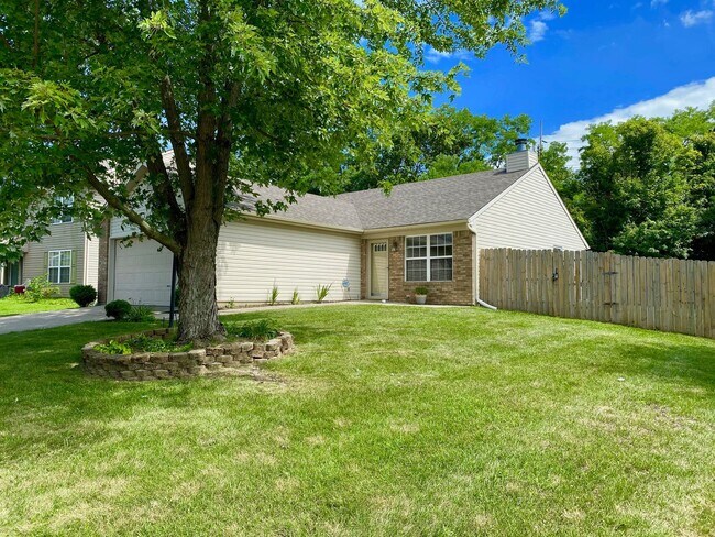 Foto del edificio - Great 3 Bedroom 2 Bathroom Ranch Style Hom...