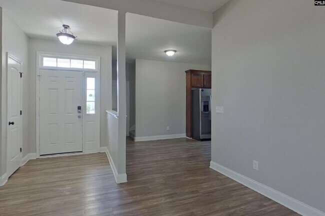 Building Photo - 11 Sedge Ct