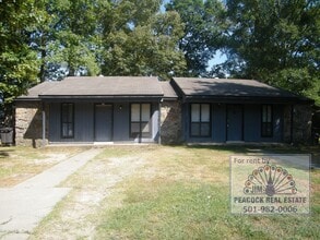 Building Photo - 1008 S James St
