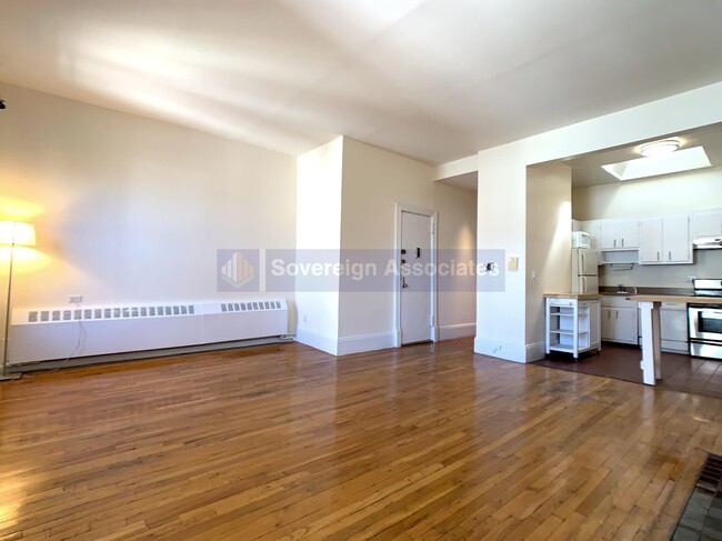 Building Photo - 49 West 84th Street