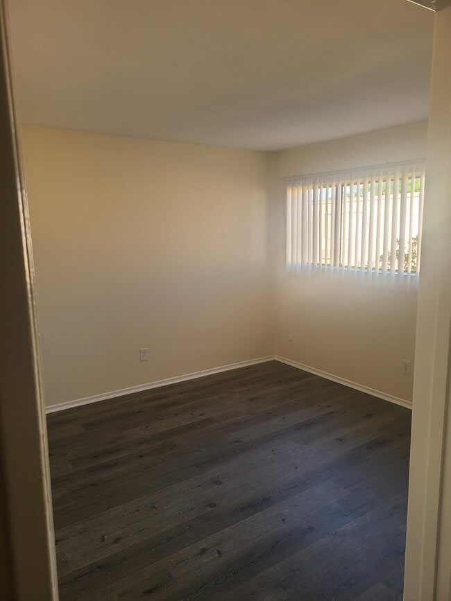 Building Photo - Northridge Manor