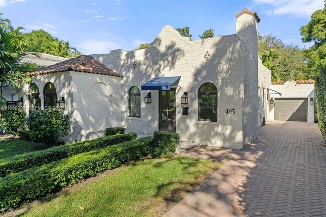 Building Photo - 415 Aledo Ave