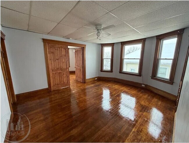 Foto del edificio - 21 Hitchcock Rd