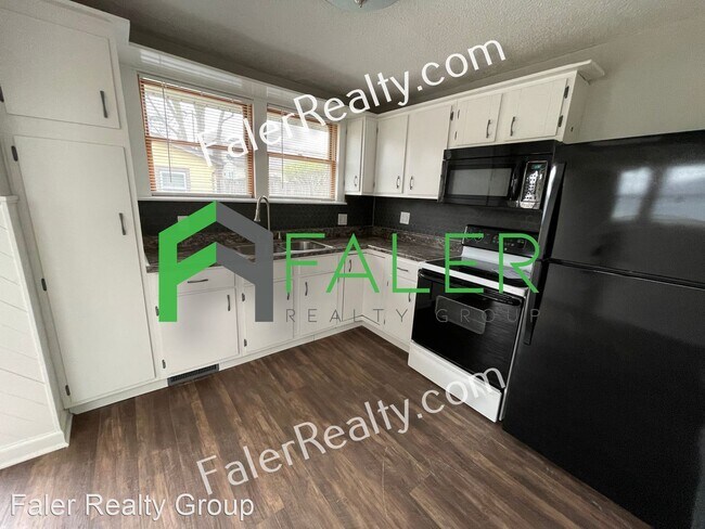 Building Photo - 1 br, 1 bath House - 944 Highridge Ave