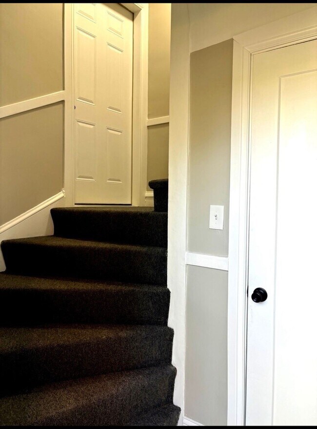 Foto del edificio - 4741 N Keating Ave