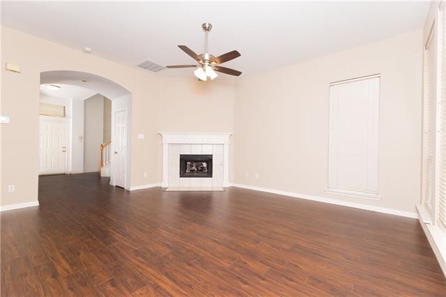 Foto del edificio - 3140 Kings Canyon Dr