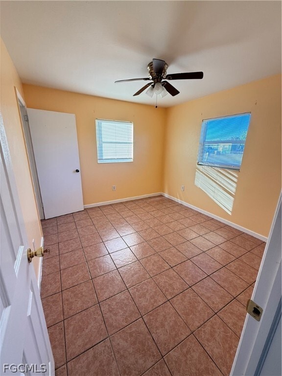 Building Photo - 304 E Jersey Rd