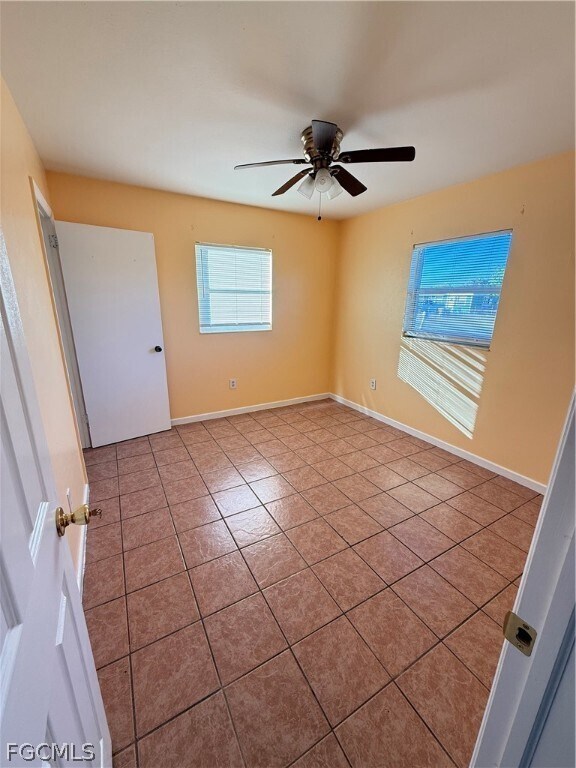 Foto del edificio - 304 E Jersey Rd