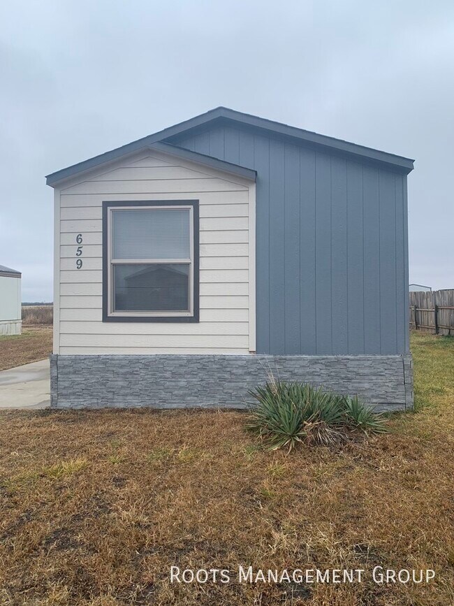 Building Photo - Home Available to Lease - Apply Today!