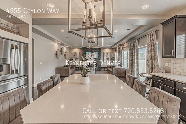 Foto del edificio - "Spacious 6-Bedroom Green Valley Ranch Hom...