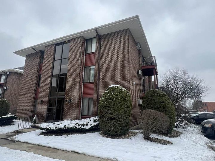 15812 Terrace Dr Unit R01, Oak Forest, IL 60452 Condo for Rent in Oak