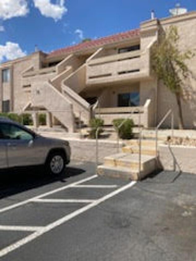 Primary Photo - Laughlin Bay Village- 2 Bedroom Condo!