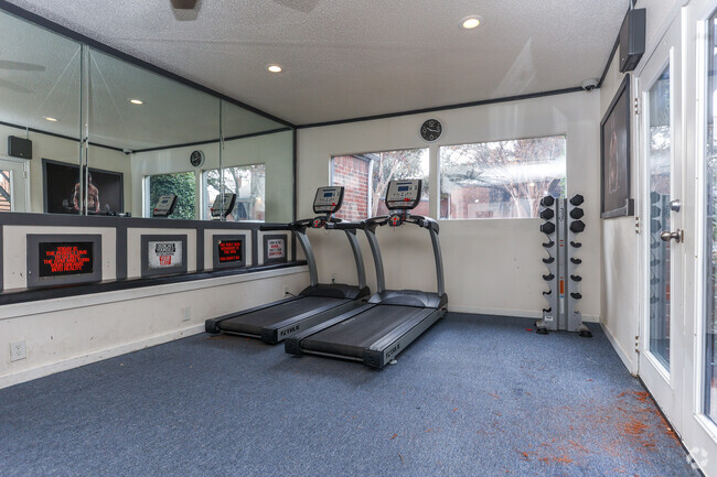 Fitness Center - Eastgrove