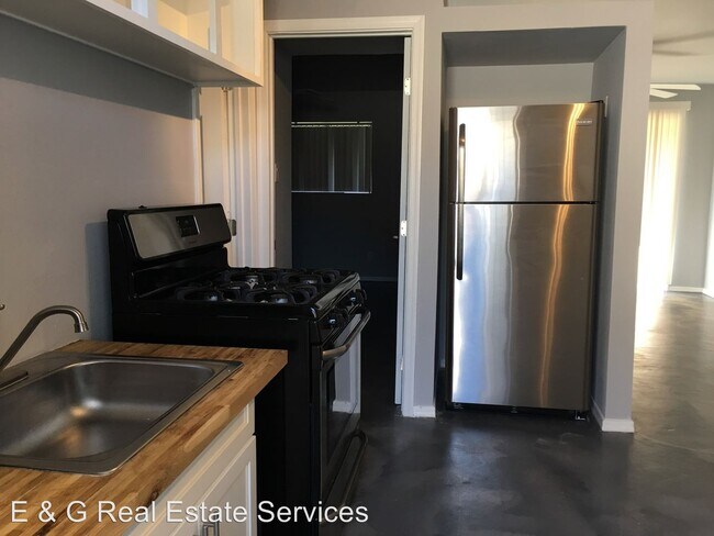 Foto del edificio - 3427 N 12th Pl