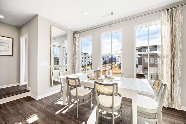 Foto del edificio - 801 Cameron Trl