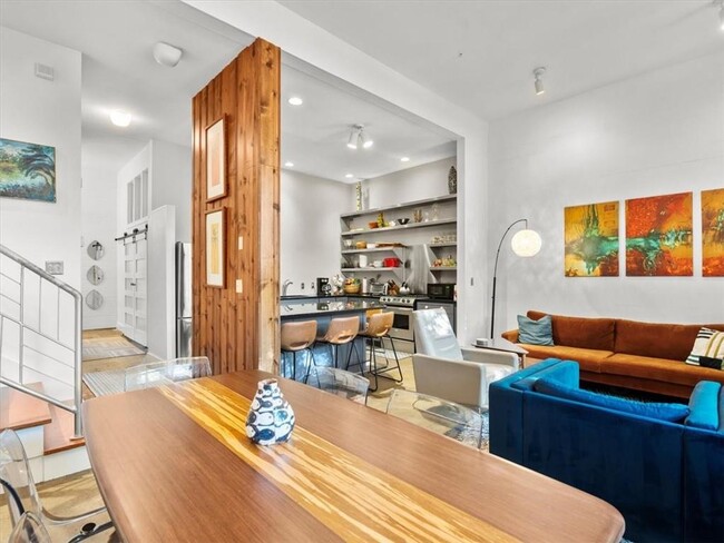 Foto del edificio - 18 Waddell St NE