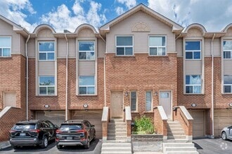 Building Photo - 1530-1530 Reeves Gate