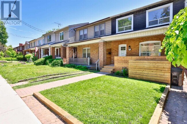 Photo du bâtiment - 283 Davisville Ave