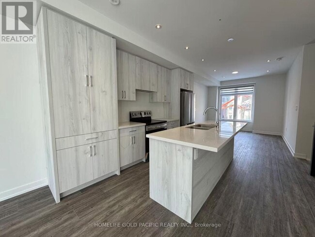 Building Photo - 14 Agnes Ln