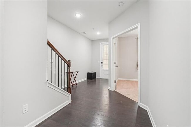Building Photo - 741 Topsail Ln