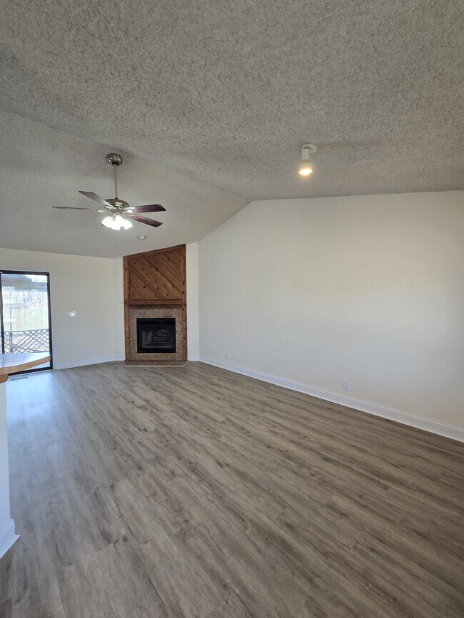 Foto del edificio - 5223 S Mosley St