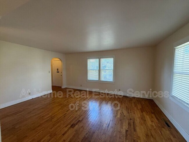 Foto del edificio - 1316 S Maryland Ave