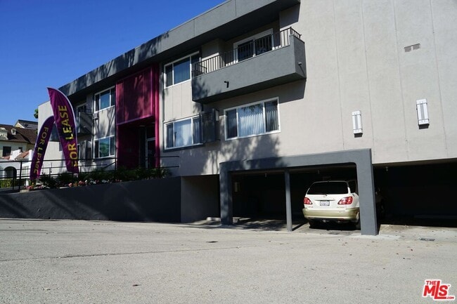 Building Photo - 1455 S Wooster St