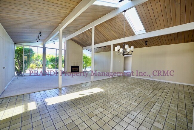 Foto del edificio - "Luxurious 4-Bedroom Lucas Valley home wit...