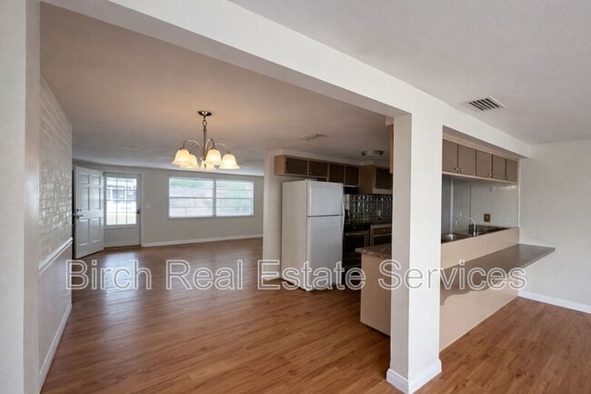 Foto del edificio - 3702 Quinten Dr