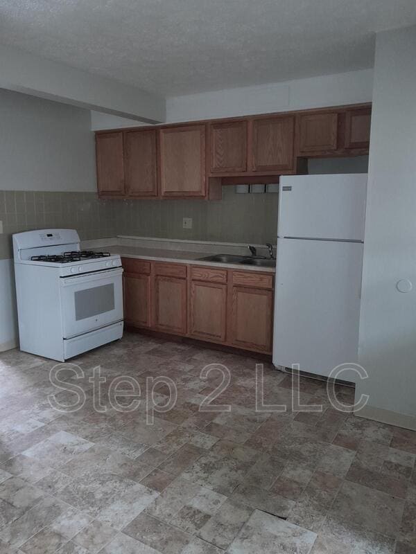 Foto del edificio - 244 E Prospect St