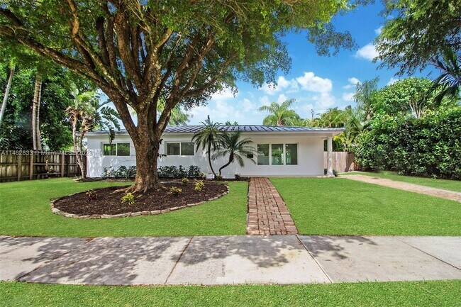 Foto del edificio - 8120 SW 62nd Pl