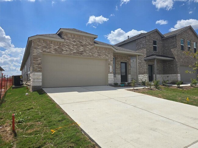 Building Photo - 229 Mets Wy