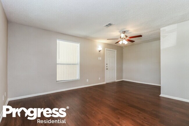 Building Photo - 509 Carswell Terrace