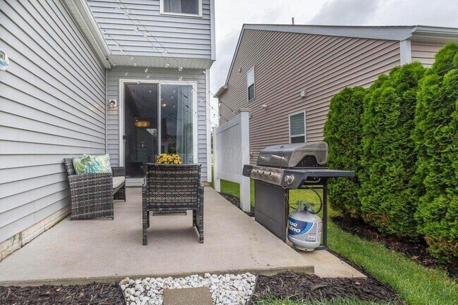 Foto del edificio - 5660 Caledonia Dr