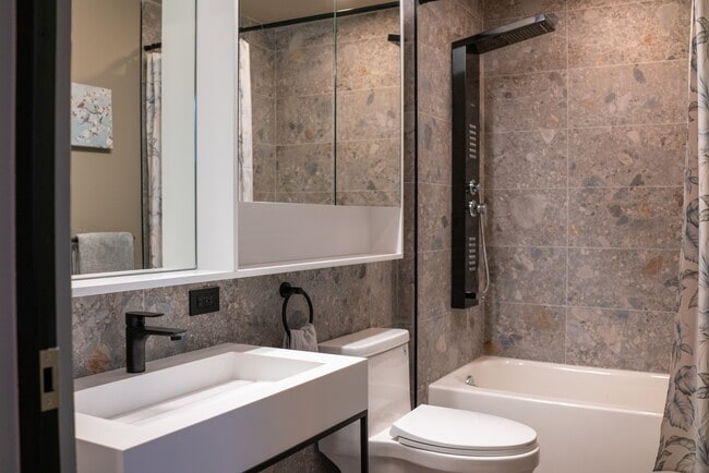 Photo - HQ Apartments