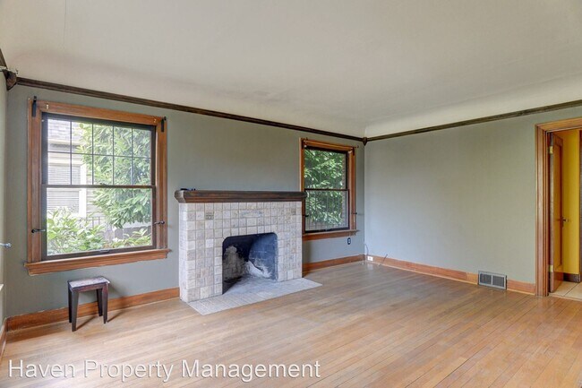 Building Photo - 4 br, 2 bath House - 9222 35th Ave SW